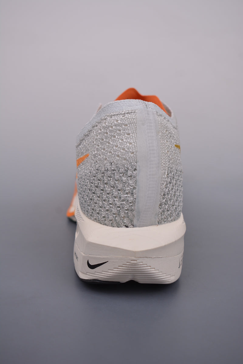 Nike ZoomX Vaporfly NEXT%3