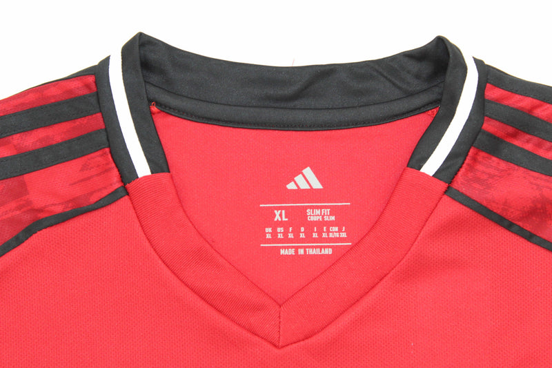 Equipamento Manchester United Principal 2025/2026
