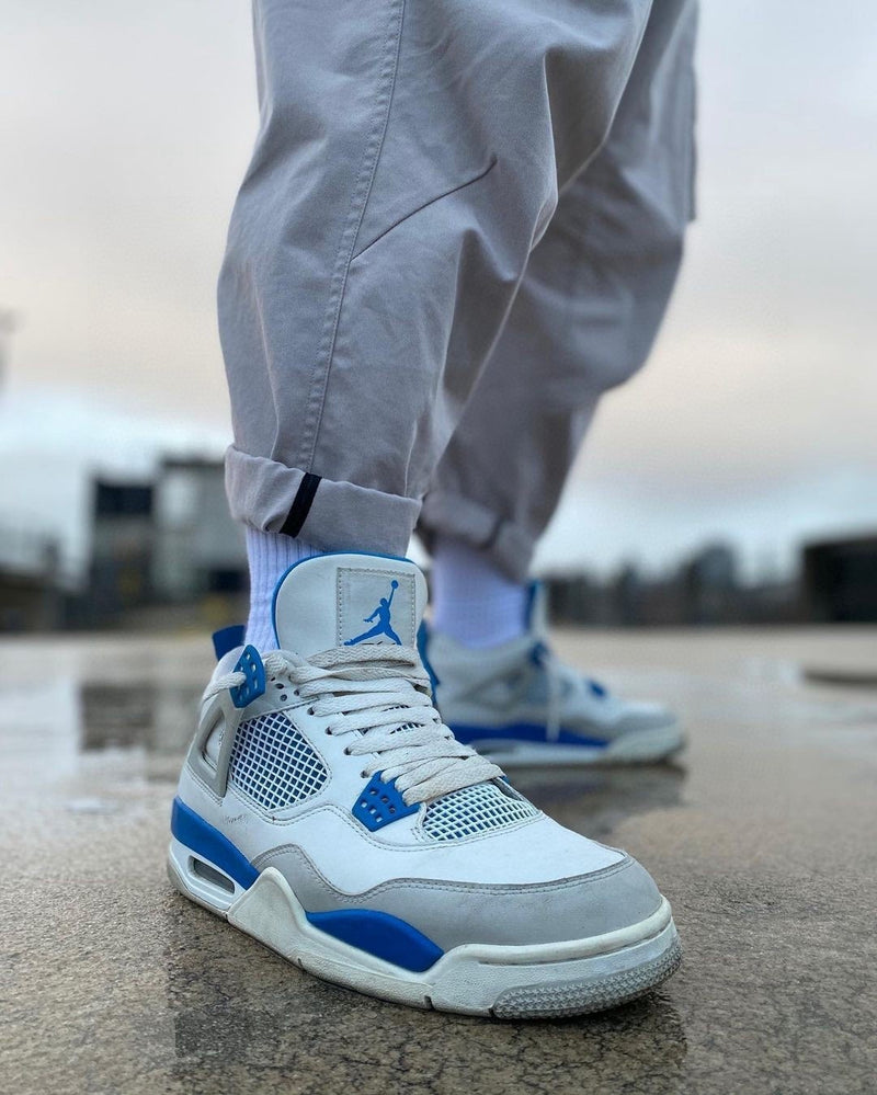 Air Jordan 4 Retro
