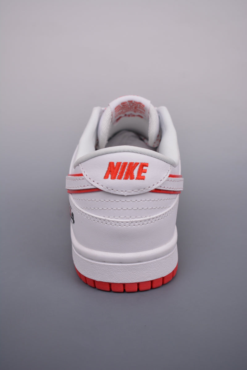 Nike SB Dunk Low