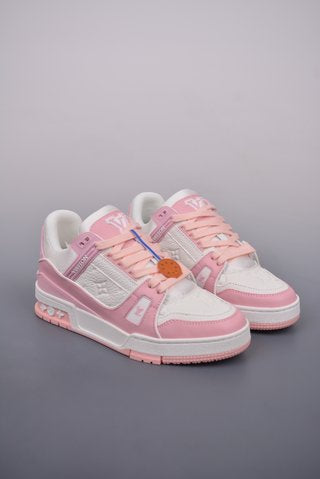 LOUIS VUITTON Trainer  LV