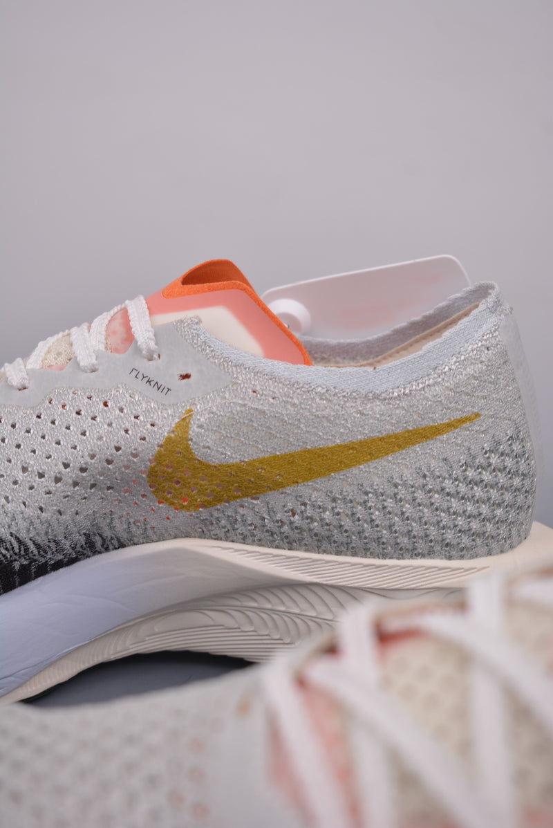 Nike ZoomX Vaporfly NEXT%3