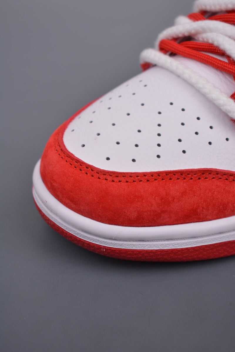 Nike Dunk Low X Louis Viutton