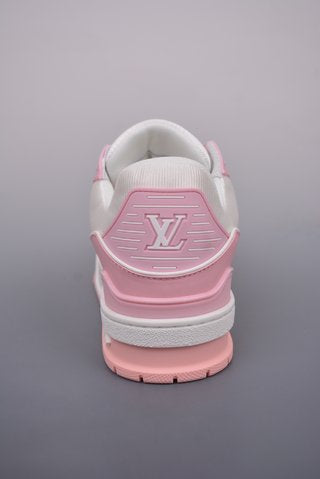 LOUIS VUITTON Trainer  LV