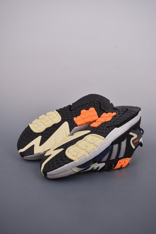 AD Nite Jogger 2024 Boost