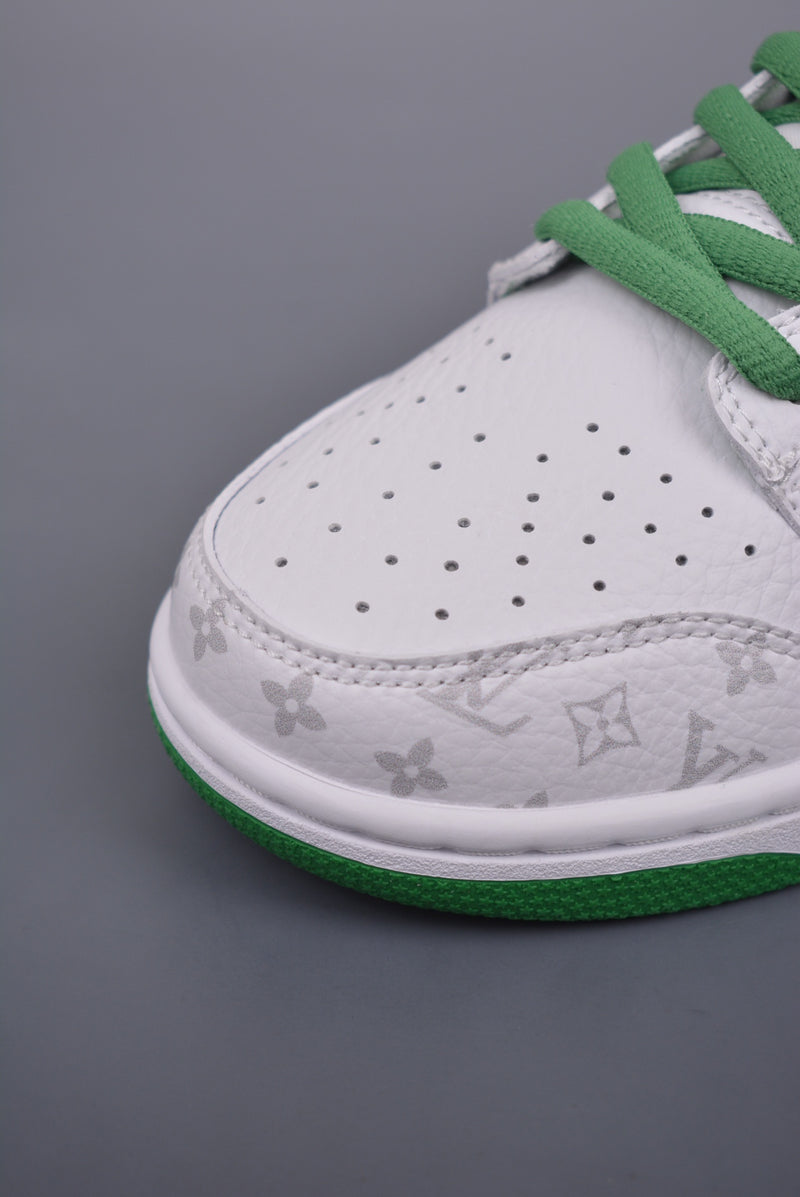 Nike Dunk Low X Louis Viutton