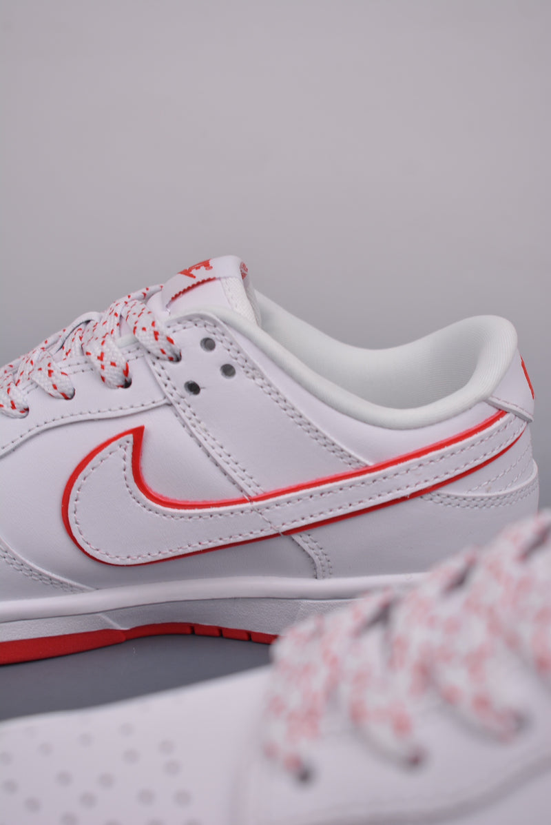 Nike SB Dunk Low