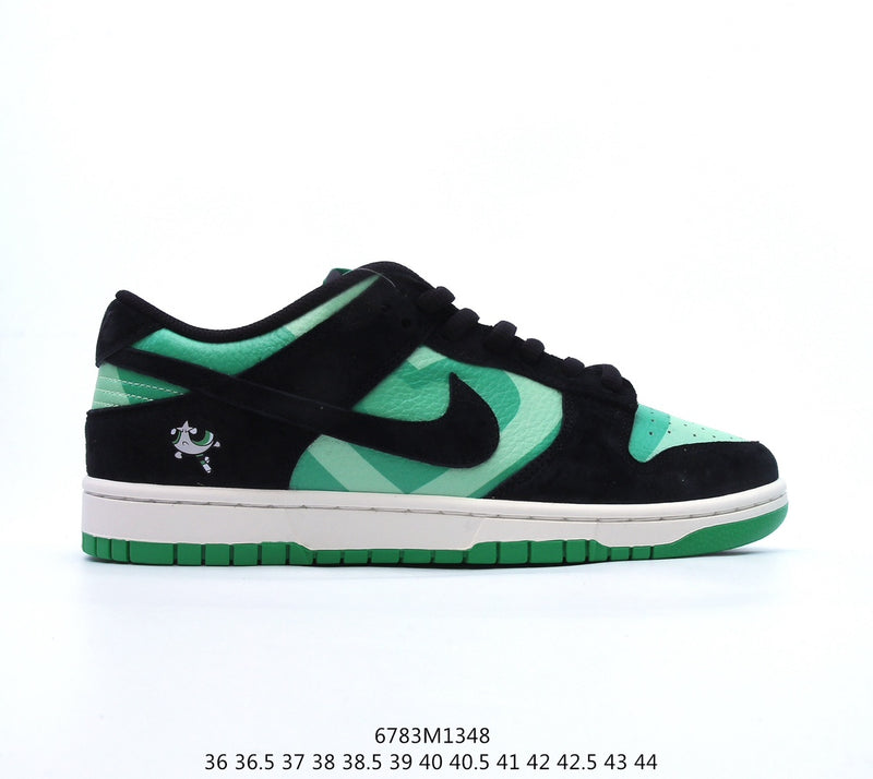 Nike SB Dunk Low