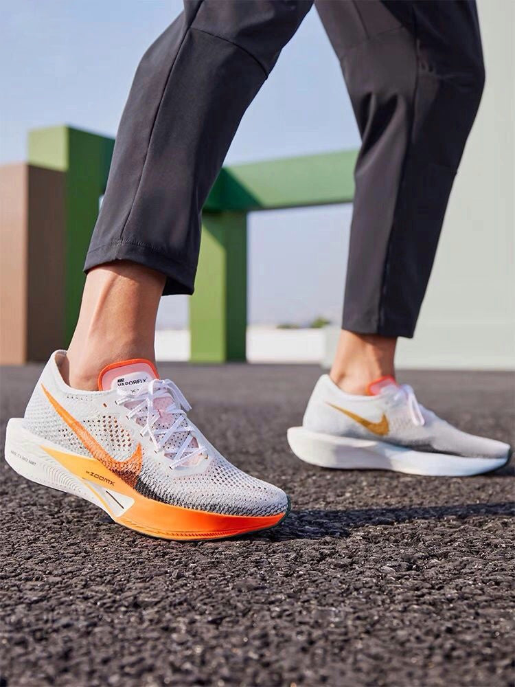 Nike ZoomX Vaporfly NEXT%3