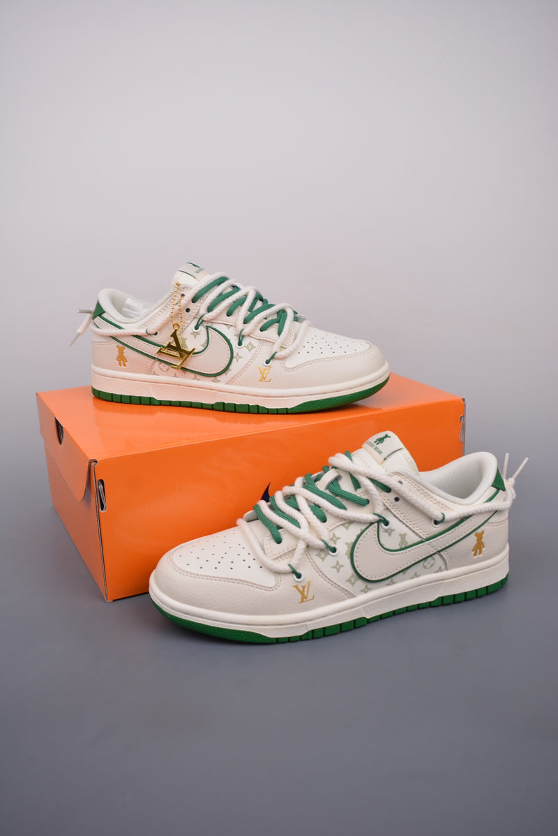 Nike Dunk Low X Louis Viutton
