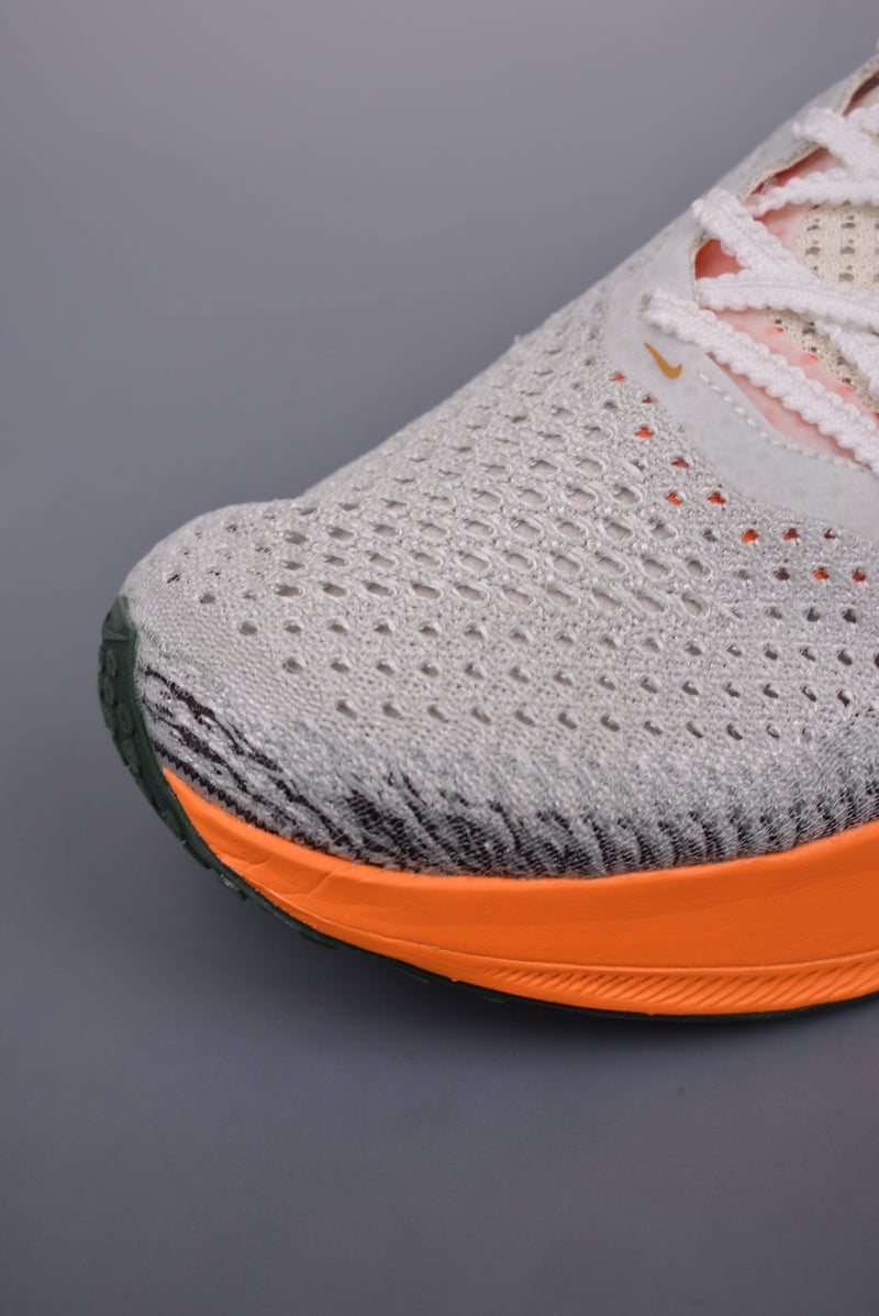 Nike ZoomX Vaporfly NEXT%3