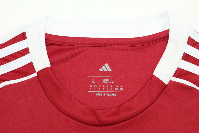 Equipamento Liverpool Principal 2025/2026