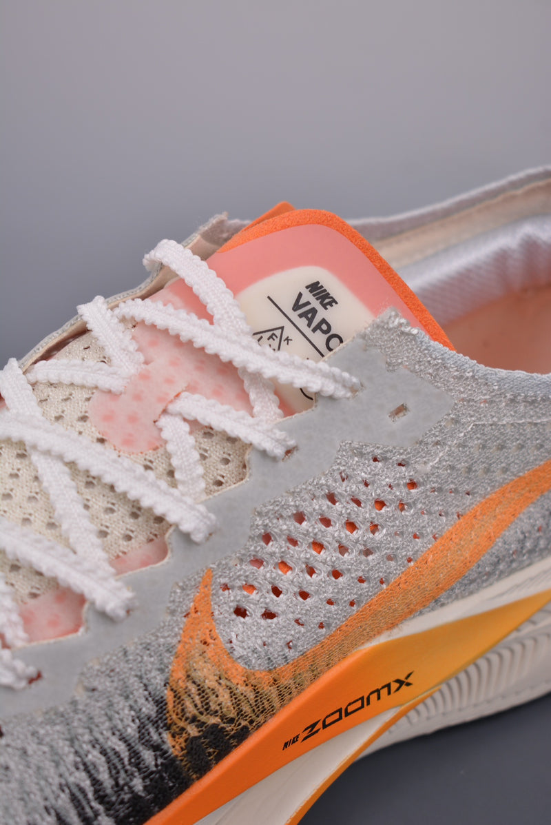 Nike ZoomX Vaporfly NEXT%3